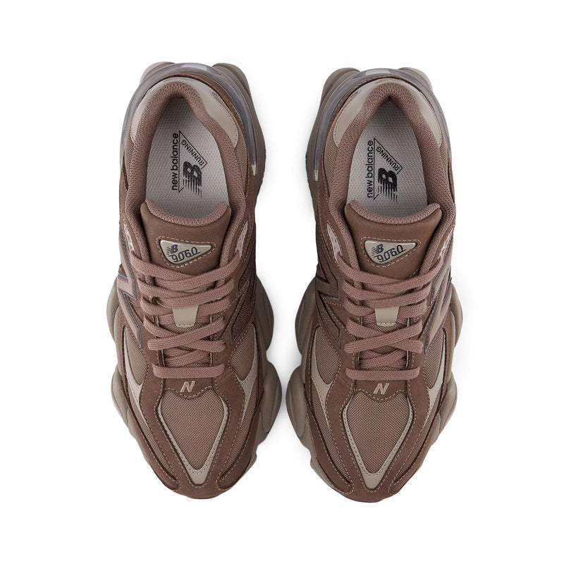 New Balance 9060 – Cortado